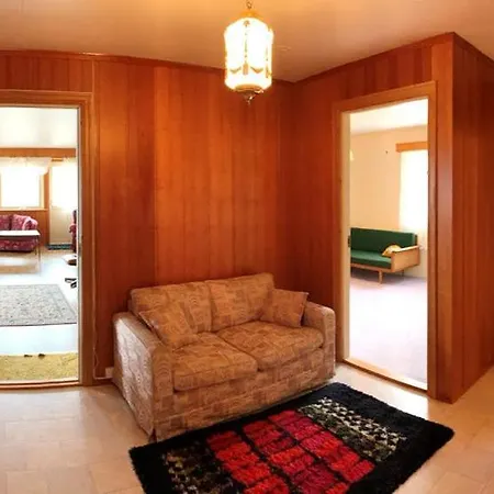 Landlig Hus Pa Kysten Сasa de vacaciones *