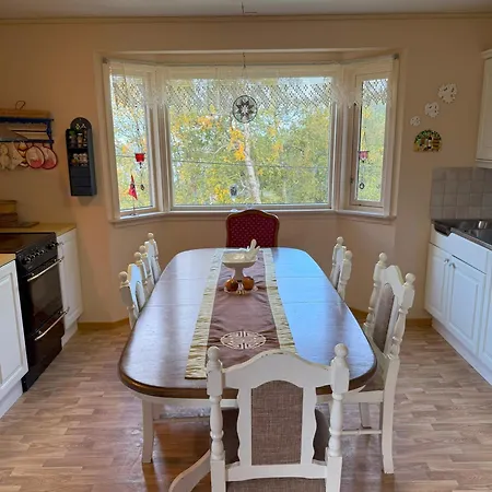 Landlig Hus Pa Kysten Dom wakacyjny *