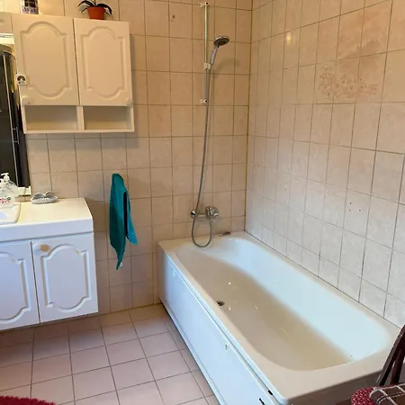 Landlig Hus Pa Kysten Dom wakacyjny
